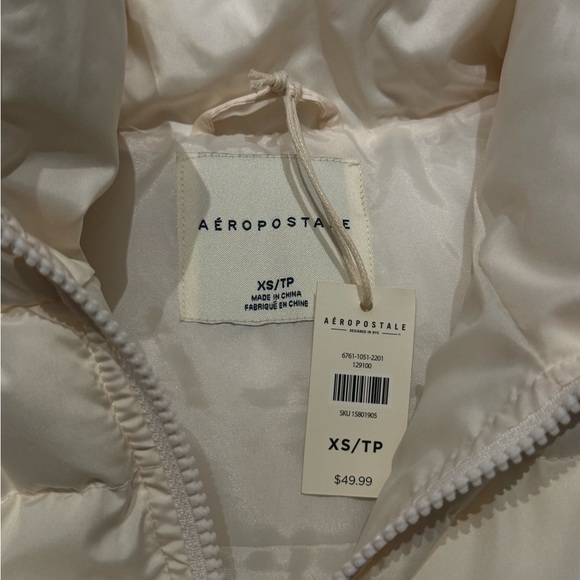 Vest - Picture 3 of 4